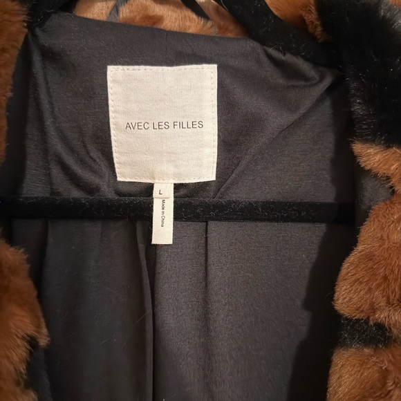 Avec Les Filles Brown and Black Faux Fur Star Jacket - Picture 2 of 2